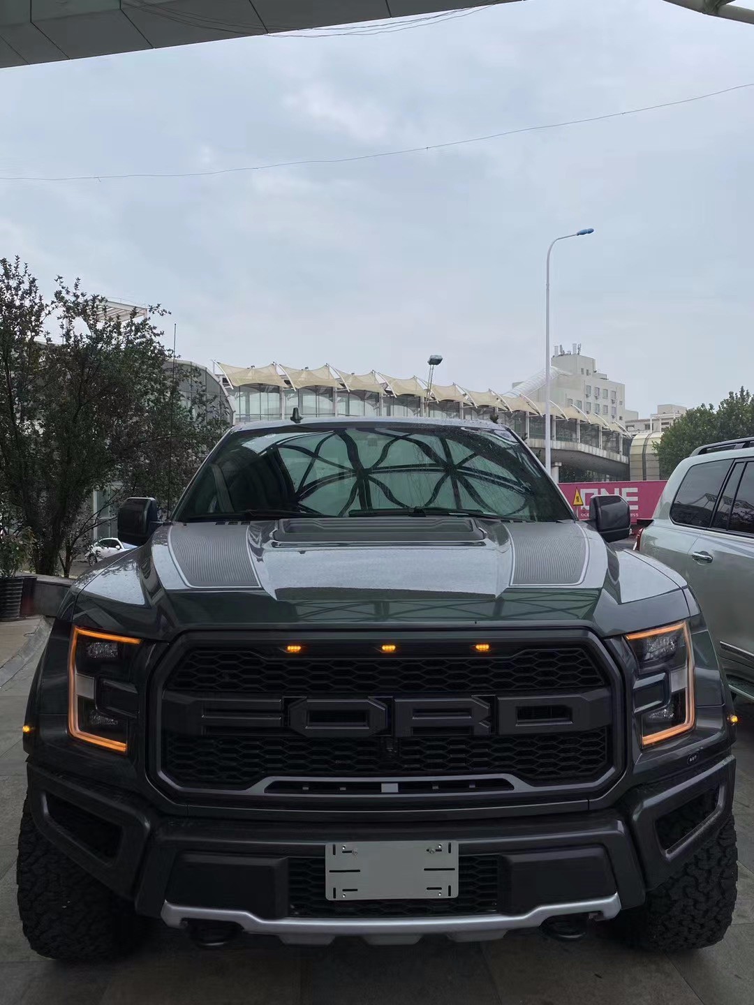 现购福特F-150墨版让利27万