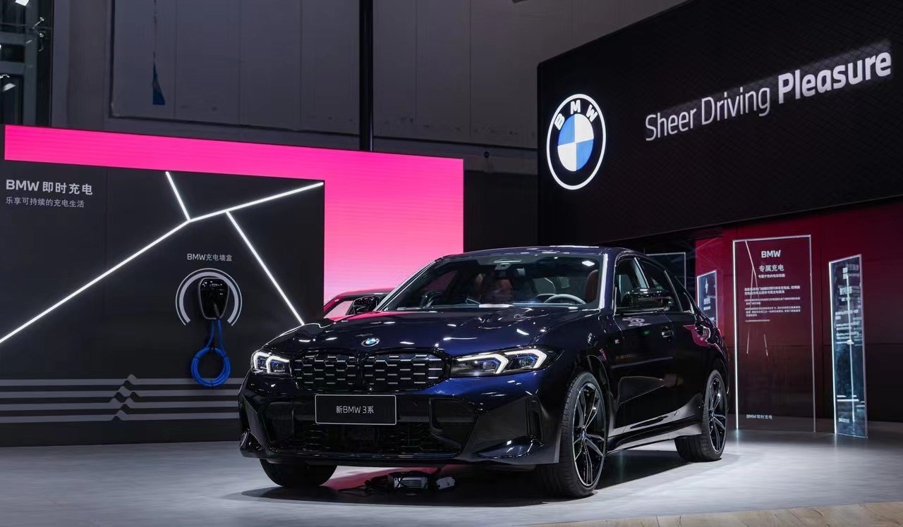 2024成都车展：新BMW 3系正式亮相